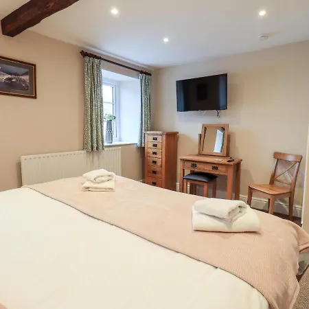 Bottle Tops بيت للعطل *