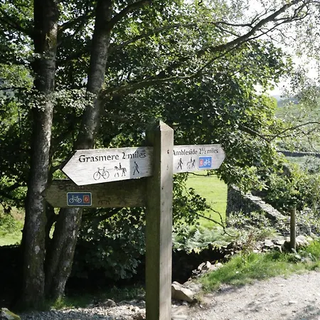 Bottle Tops بيت للعطل